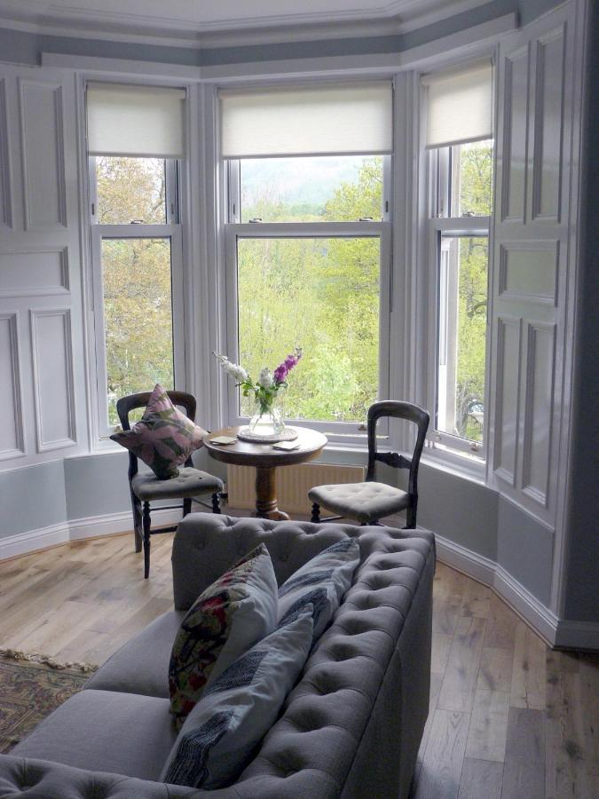 Woodburn Ground-Floor Apartment In Quiet Setting In 皮特洛赫里 外观 照片