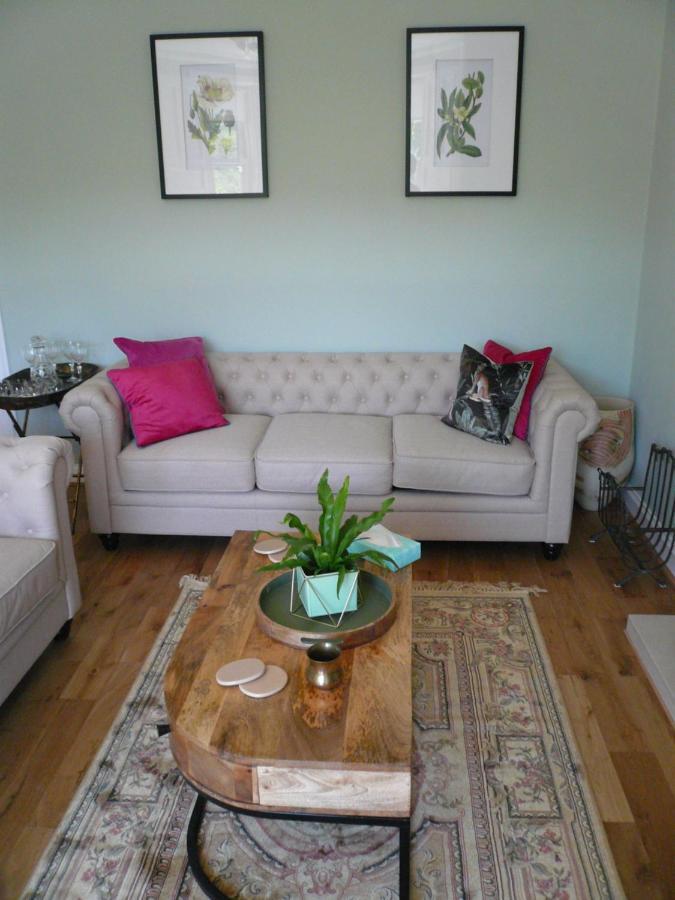 Woodburn Ground-Floor Apartment In Quiet Setting In 皮特洛赫里 外观 照片