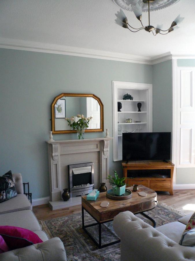 Woodburn Ground-Floor Apartment In Quiet Setting In 皮特洛赫里 外观 照片
